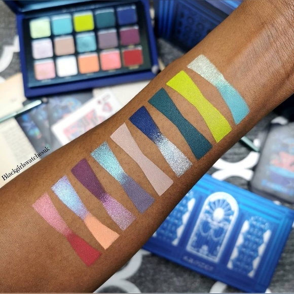 NWT- DISCONTINUED- Kaleidos x Angelica Nyqvist The Club Nebula Eyeshadow Palette - Picture 9 of 9